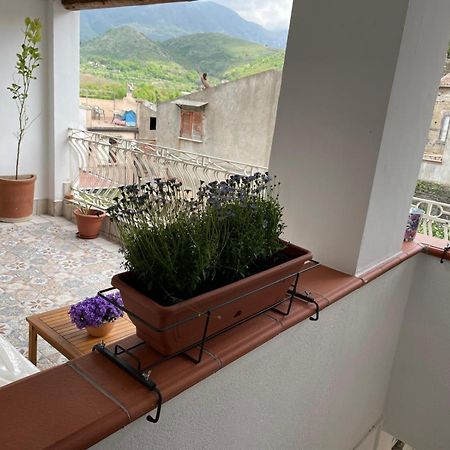 Goti Rooms B&B Sant'Agata de' Goti Exterior photo