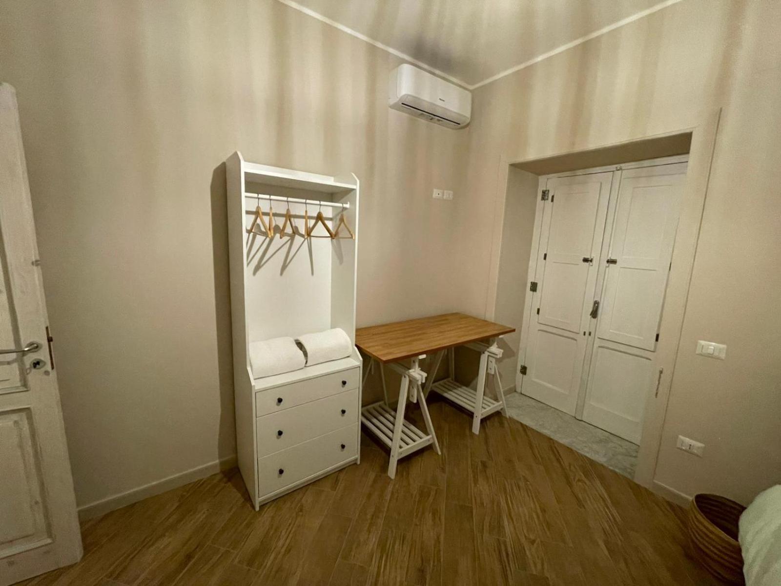 Goti Rooms B&B Sant'Agata de' Goti Exterior photo